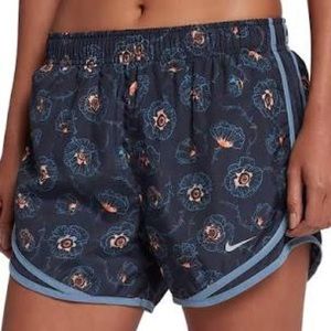 Worn Once! Nike Women’s Tempo Running Shorts